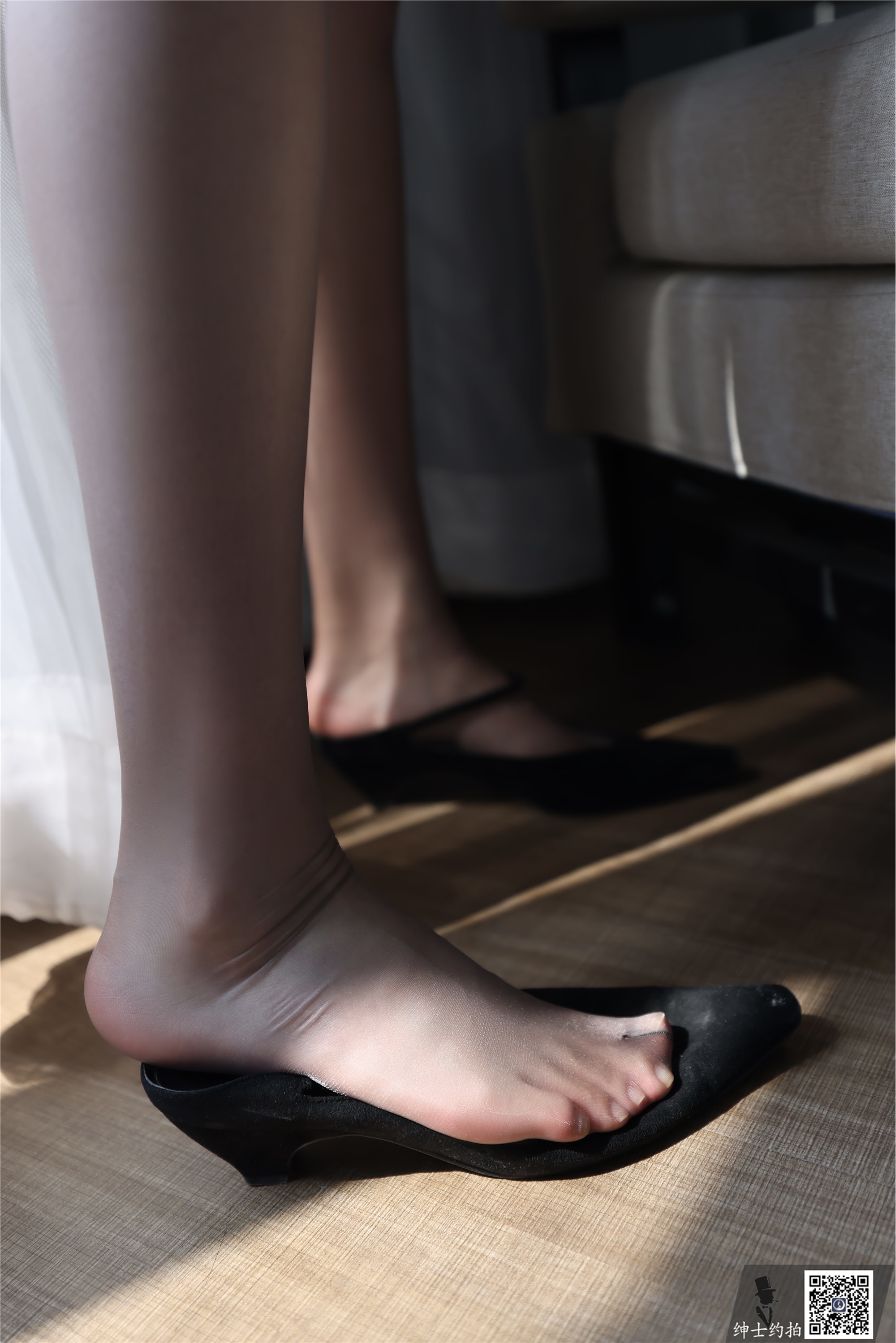 SHENSHI绅士 – SS019 霖霖